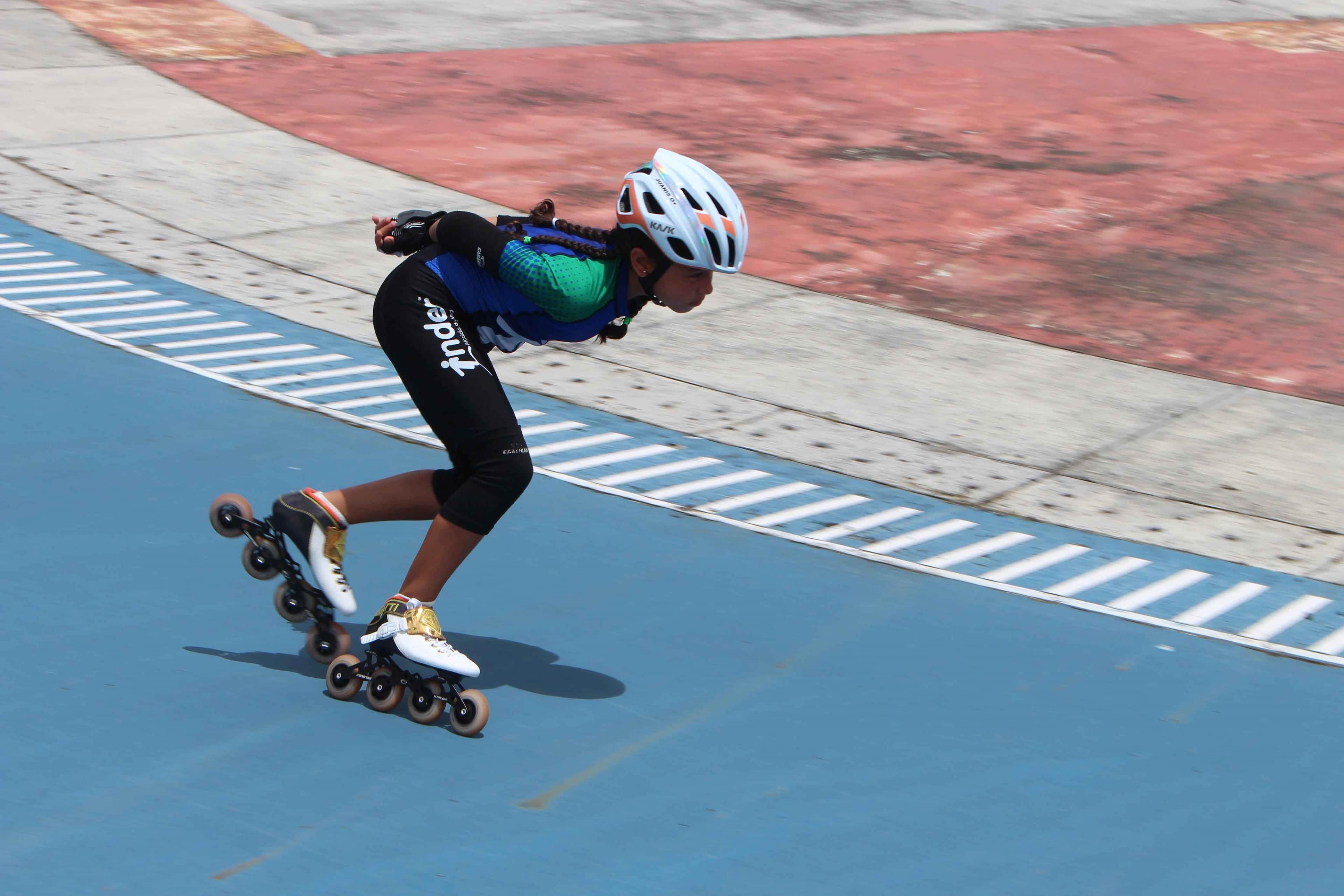 Fotografía de deportista de patinaje en la Final Departamental de los Juegos Escolares